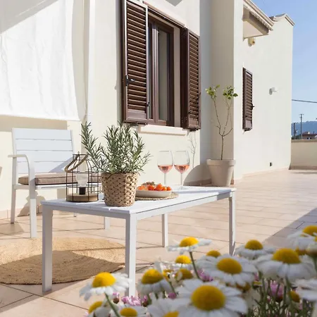 Villa Lama مونوبولي